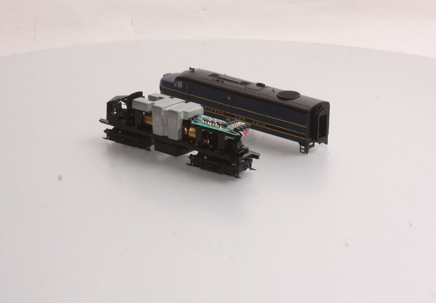 Proto 2000 30201 HO Scale Baltimore & Ohio FA-2 Powered Diesel Locomotive #4019