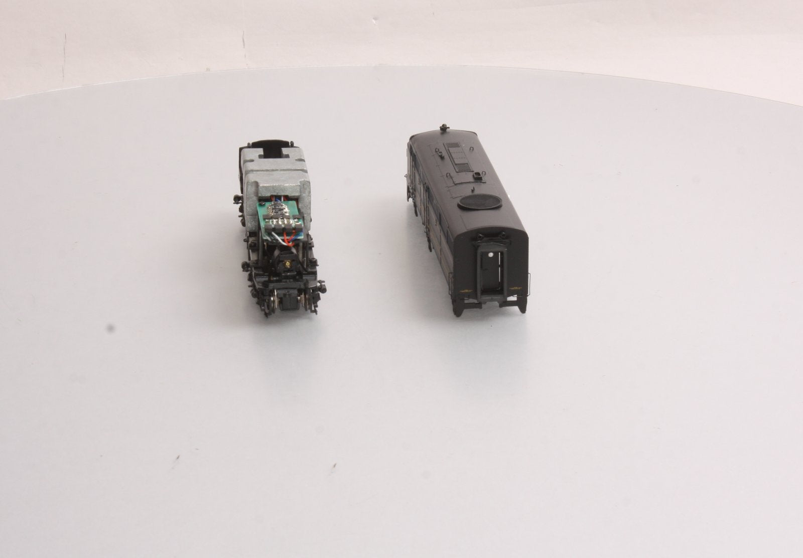 Proto 2000 30201 HO Scale Baltimore & Ohio FA-2 Powered Diesel Locomotive #4019