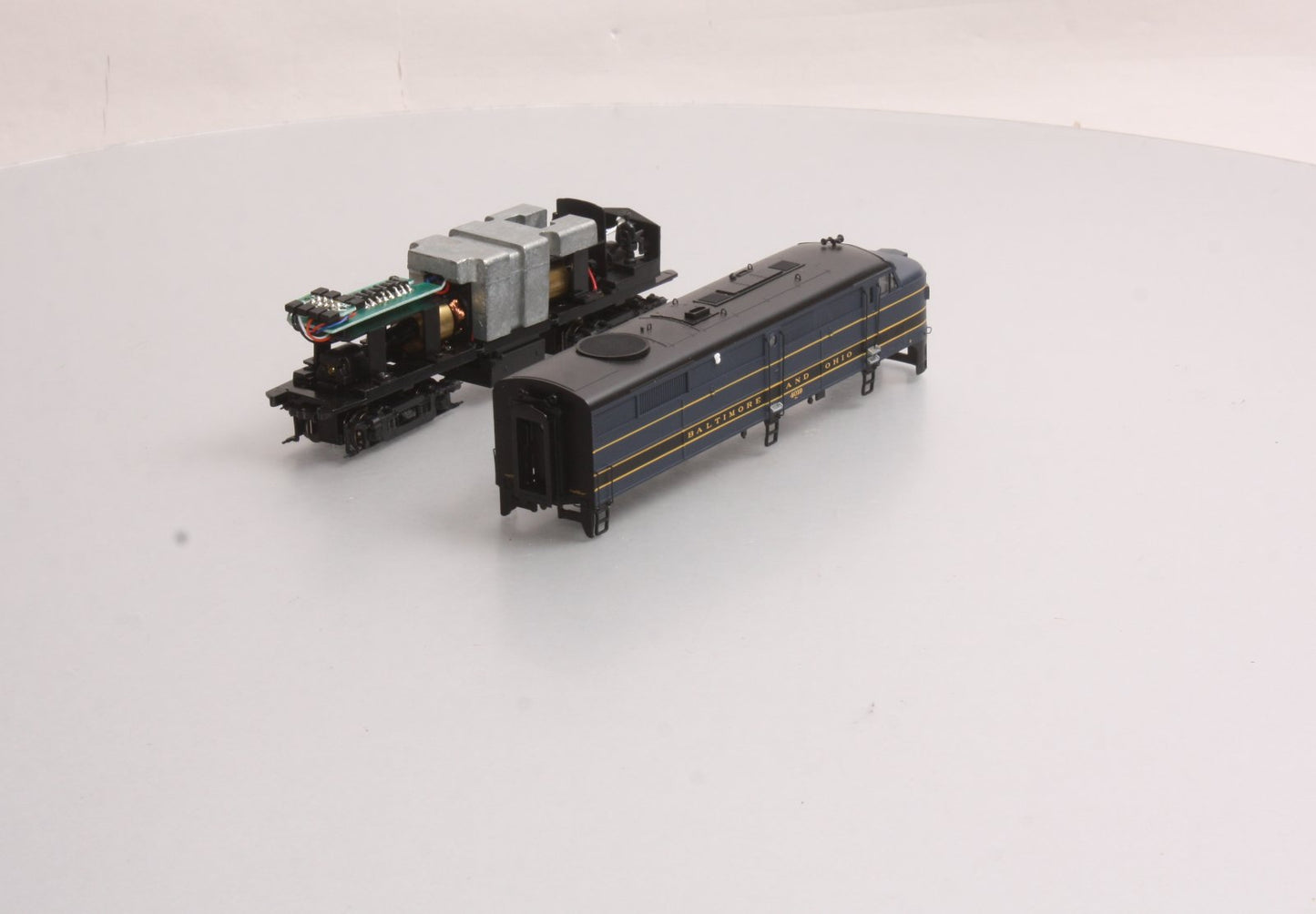 Proto 2000 30201 HO Scale Baltimore & Ohio FA-2 Powered Diesel Locomotive #4019