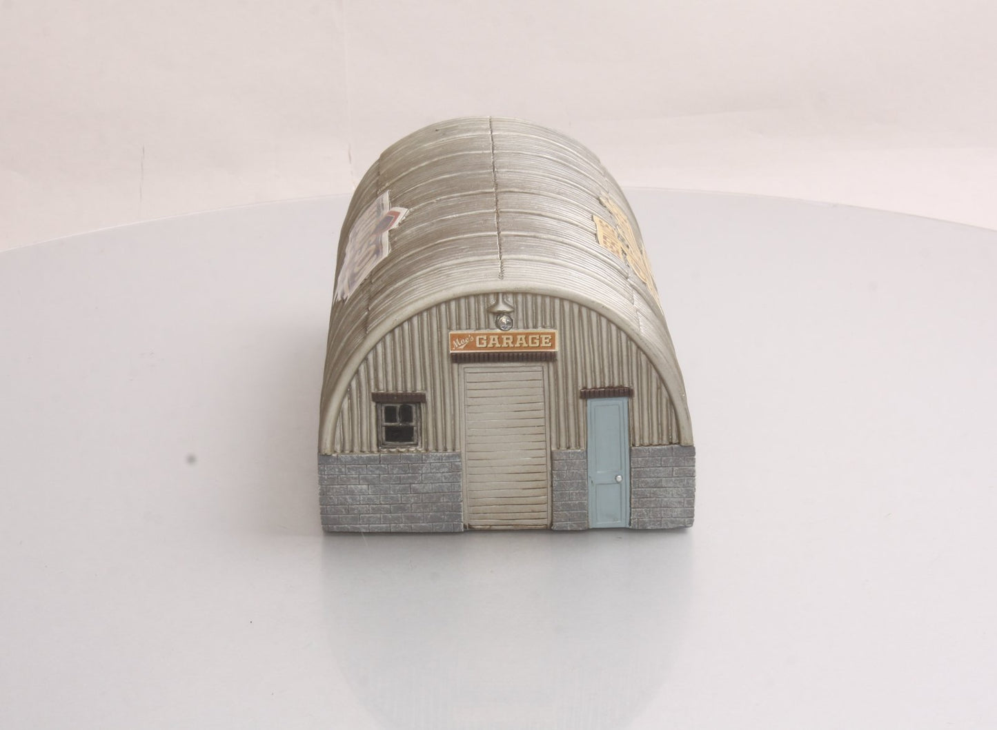 Menards 279-7849 O Gauge Moe's Garage Quonset Hut Assembled VG/Box