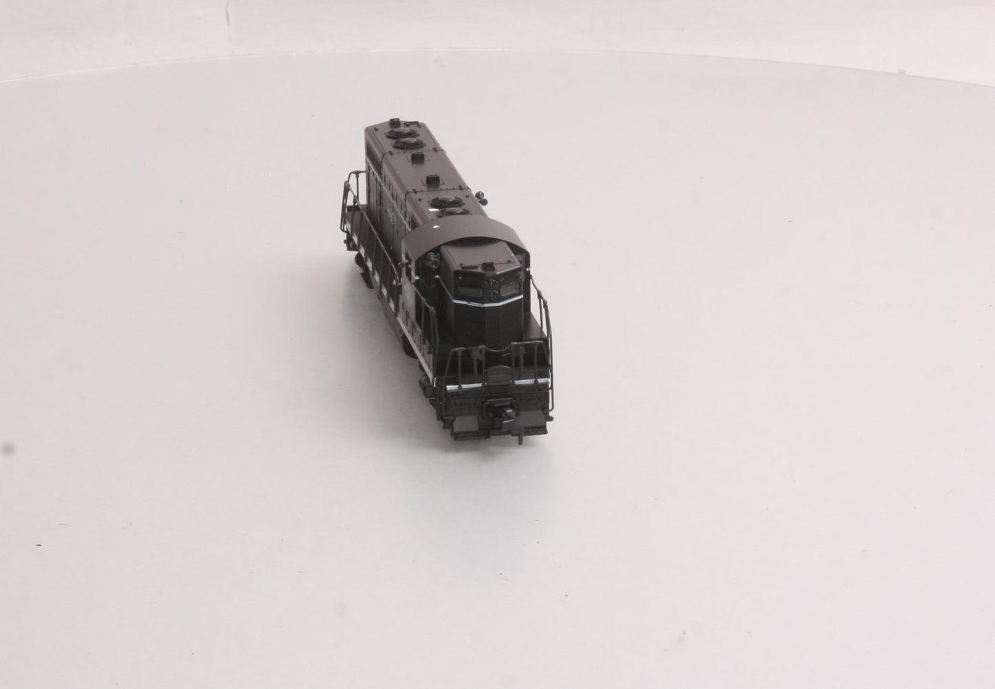 Atlas 8239 Illinois Central GP-7 Diesel Locomotive #8851 LN/Box