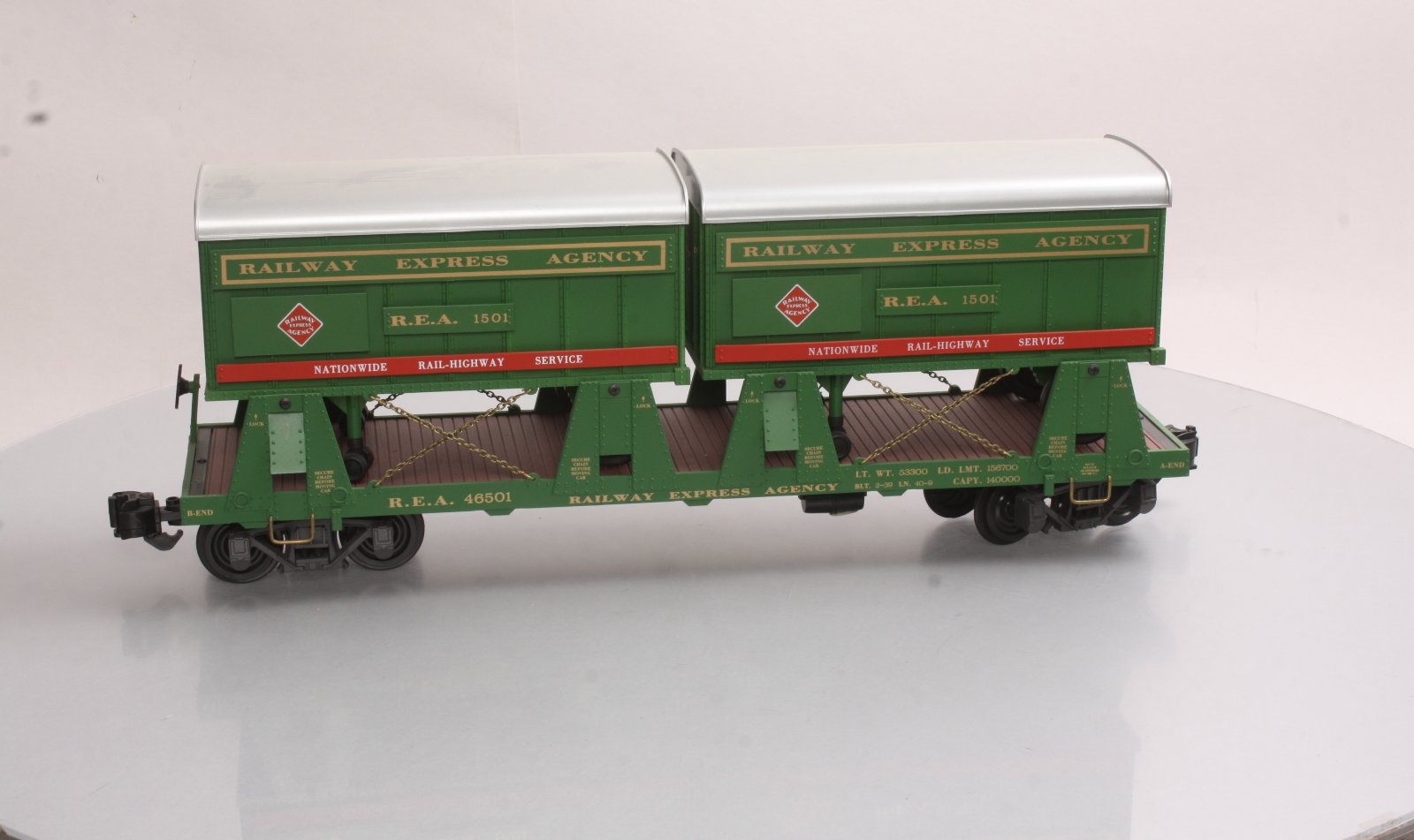 REA REA-46501 G Scale Piggyback Flat Car w/2 Trailers LN/Box
