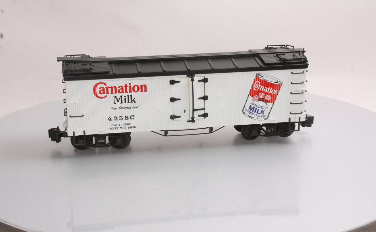 Delton 4258C G Scale Carnation Milk Reefer Car #4258C LN/Box