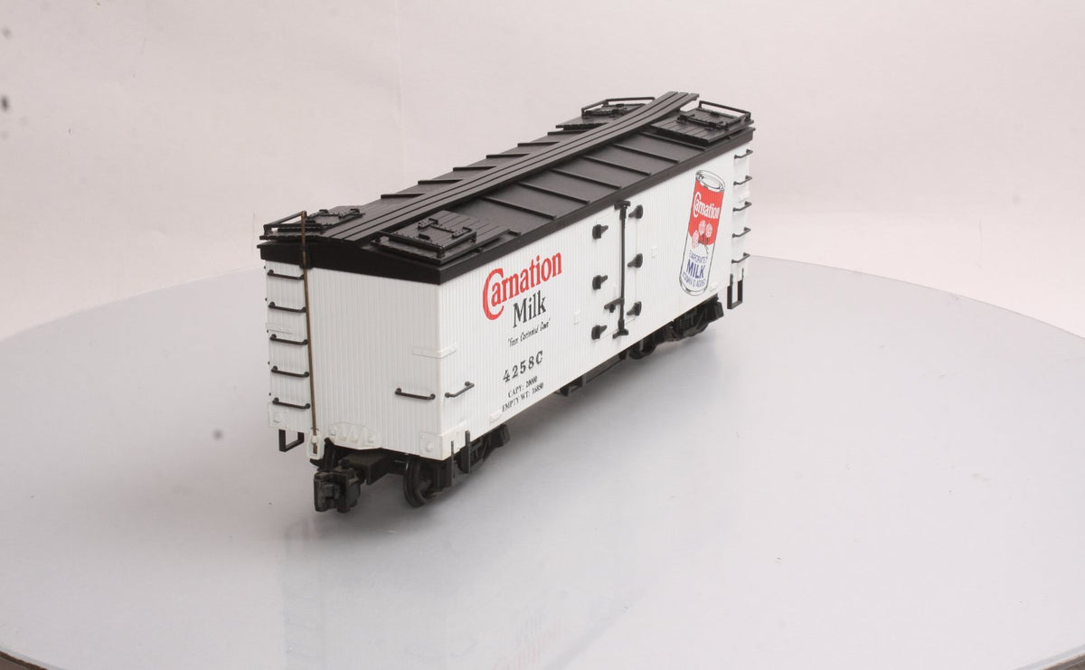 Delton 4258C G Scale Carnation Milk Reefer Car #4258C LN/Box