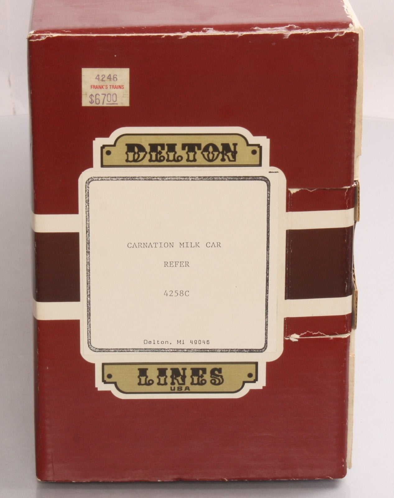 Delton 4258C G Scale Carnation Milk Reefer Car #4258C LN/Box