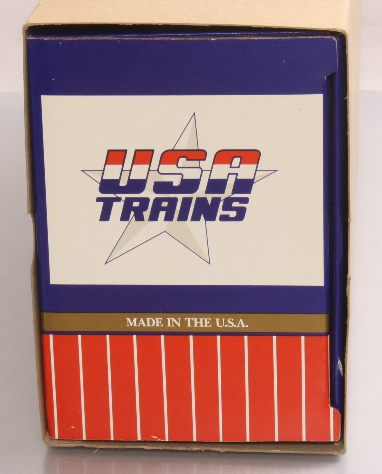 USA Trains 20045 G Purina Dog Chow Boxcar- Plastic Wheels LN/Box