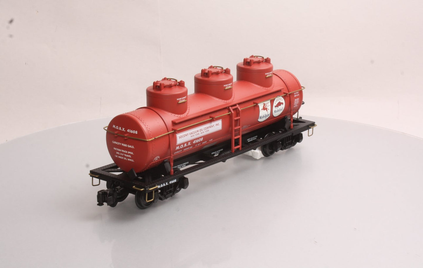 Aristo-Craft 41608 Mobil Triple Dome Tank Car LN/Box