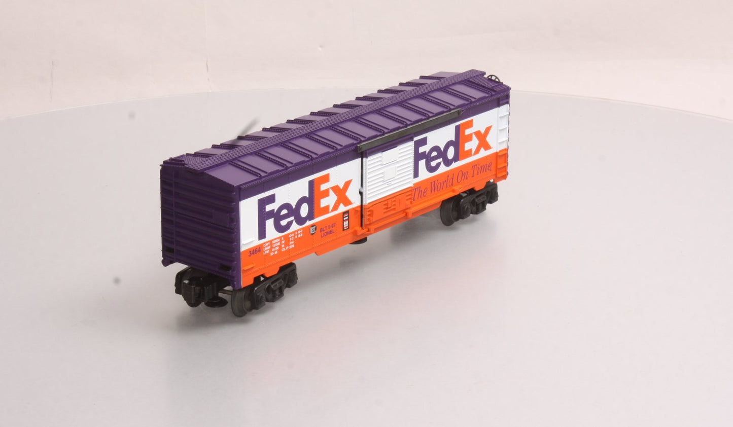 Lionel 6-19835 O Gauge FedEx Operating Boxcar #3464 LN/Box