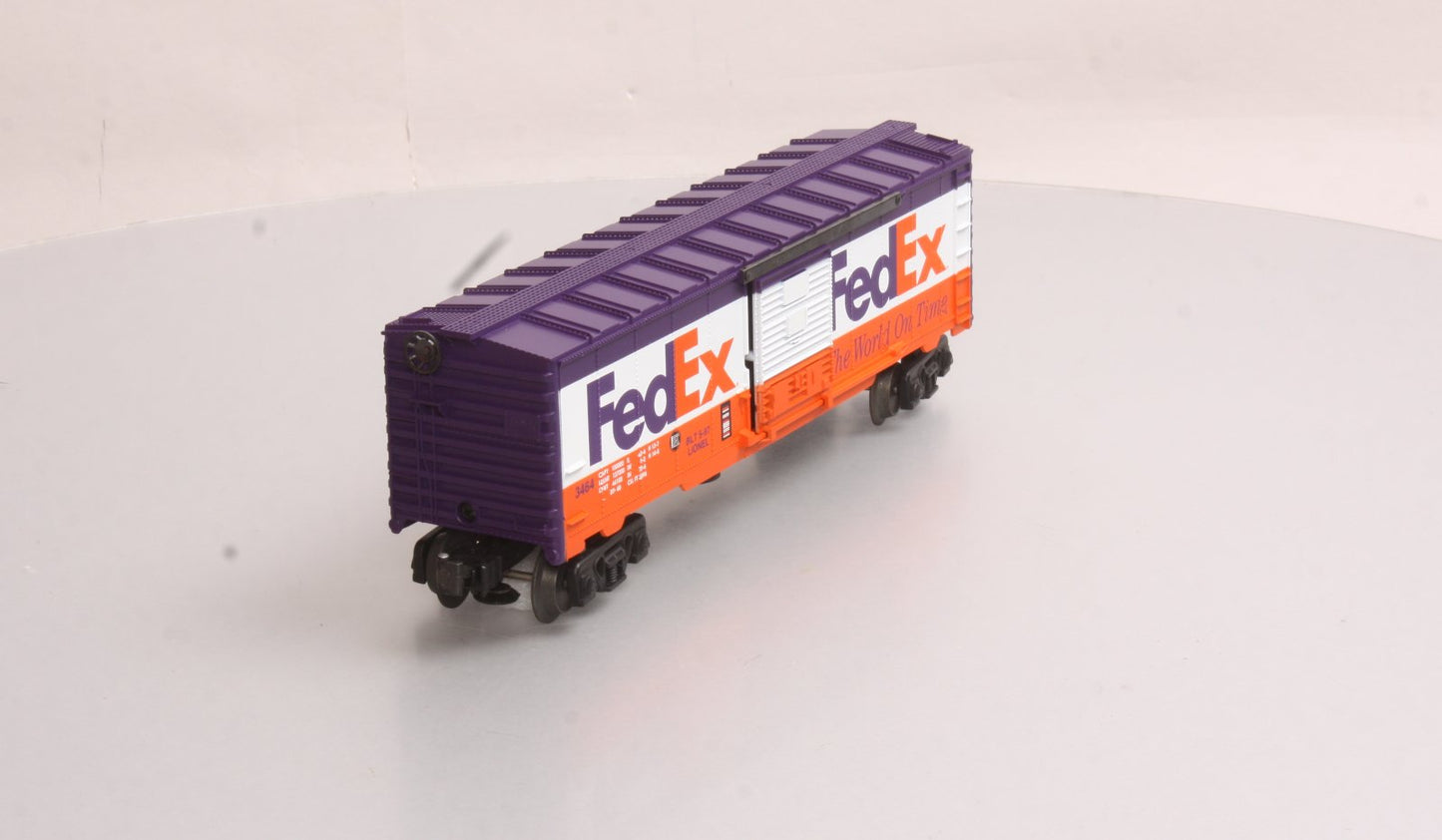 Lionel 6-19835 O Gauge FedEx Operating Boxcar #3464 LN/Box