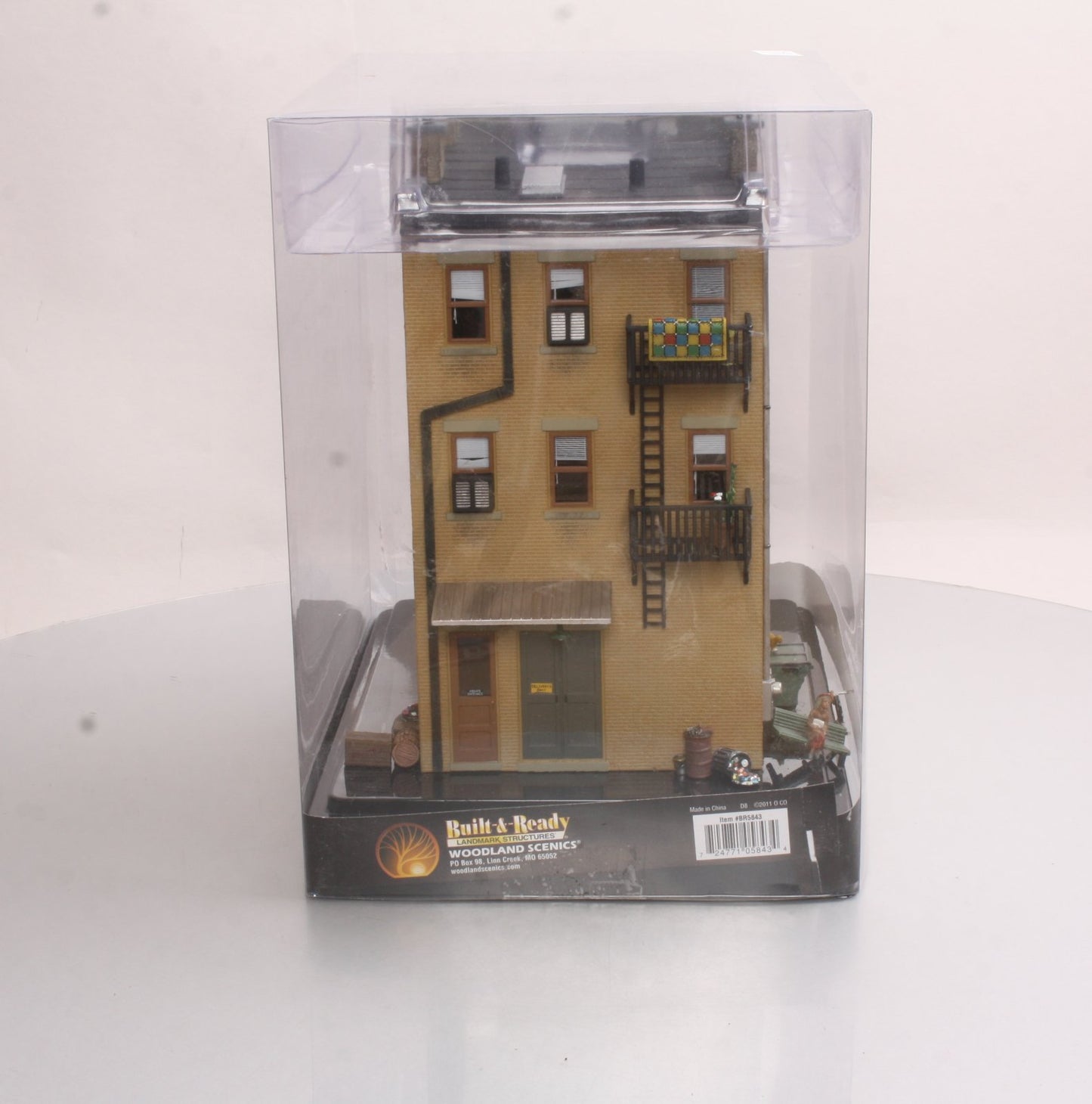 Woodland Scenics BR5843 O Scale Built-&-Ready J.W. Cobbler Building LN/Box
