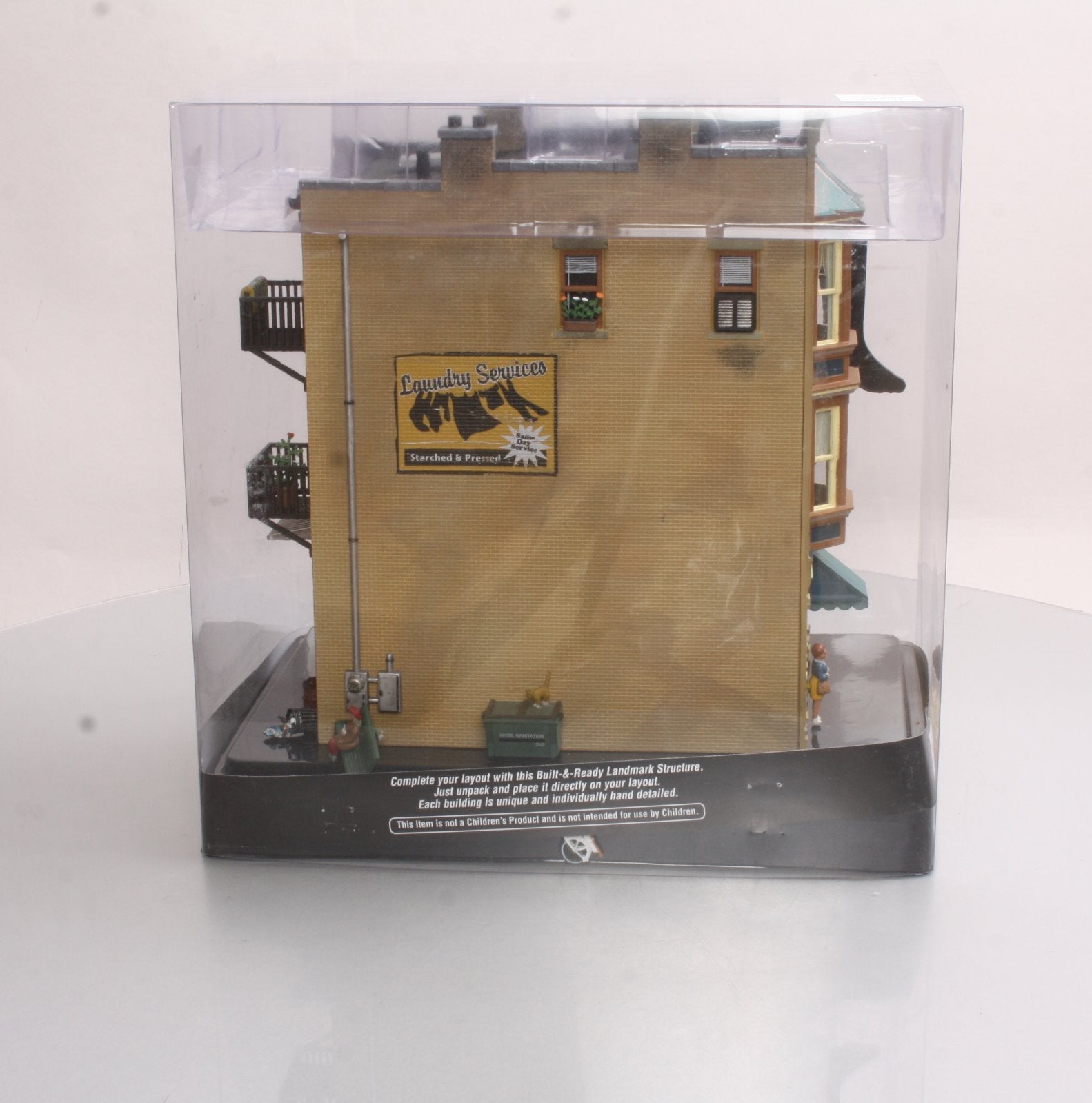 Woodland Scenics BR5843 O Scale Built-&-Ready J.W. Cobbler Building LN/Box