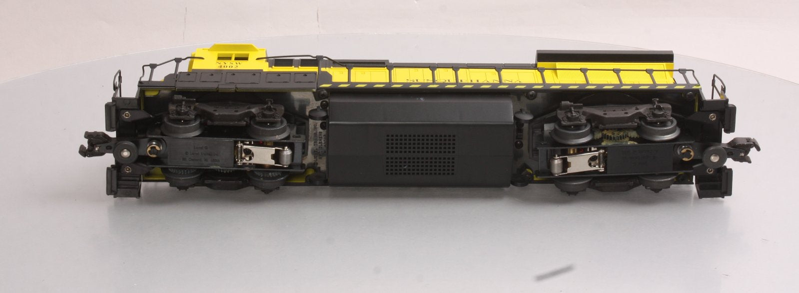Lionel 6-18211 O Gauge Susquehanna Dash 8-40B Diesel Locomotive #4002 EX/Box