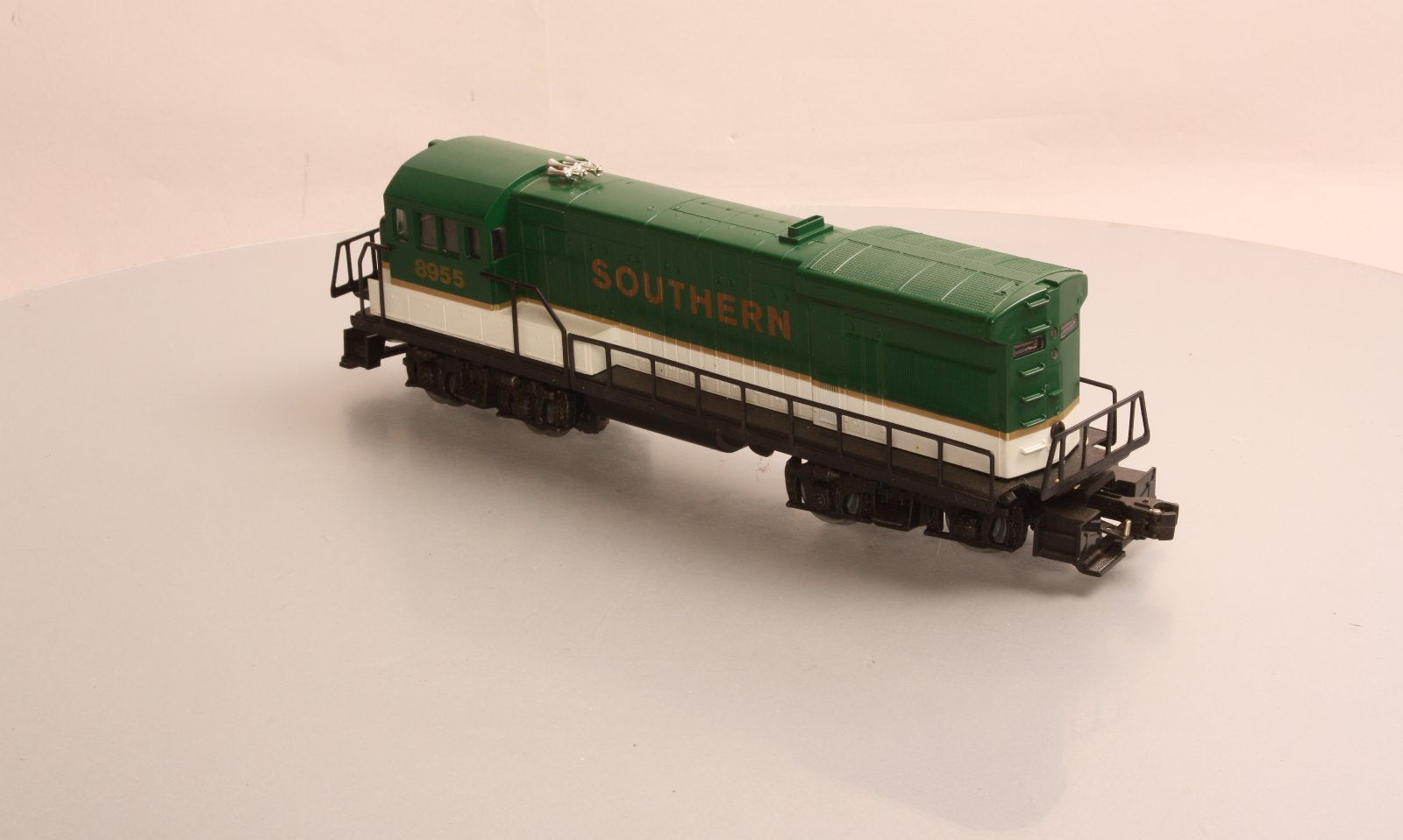 Lionel 6-8955 O Gauge Southern U36B Diesel Locomotive #8955 EX/Box