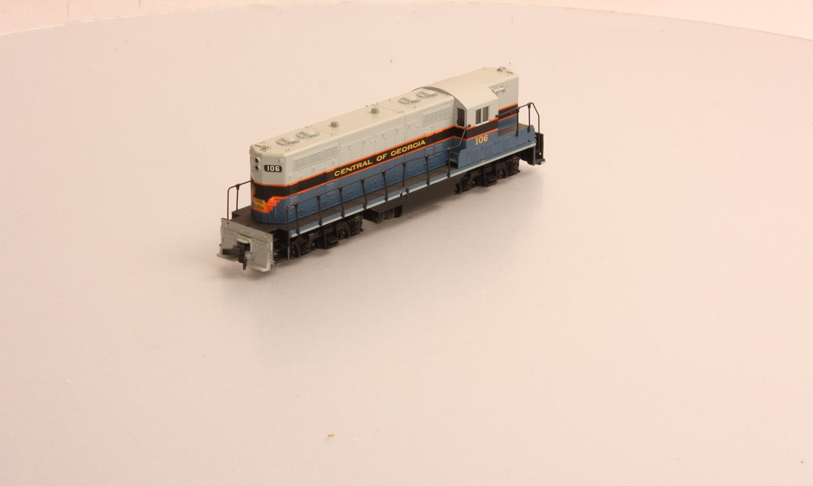 Atlas 48036 N Central Of Georgia GP-7 Diesel Locomotive Standard DC #106