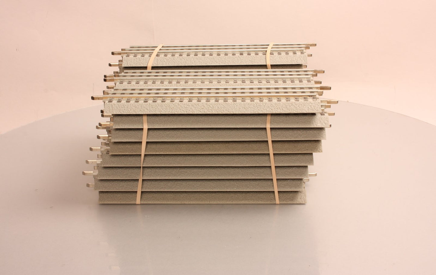 Lionel 6-12014 FasTrack 10 Inch Straight Track (25) EX
