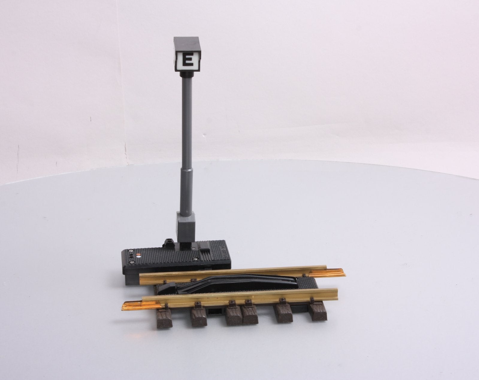 LGB 1056 G Scale Electric Uncoupling Track Section LN/Box