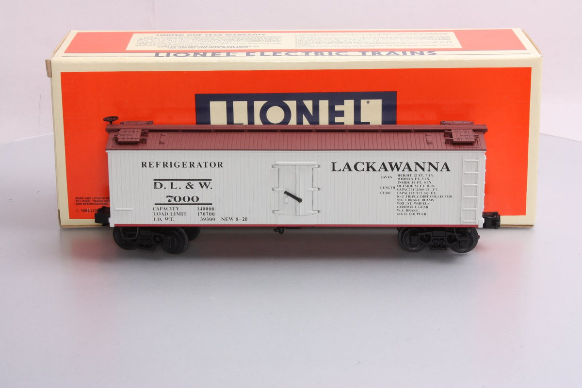 Lionel 6-51301 O Gauge Lackawanna Refrigerator Car #7000 LN/Box