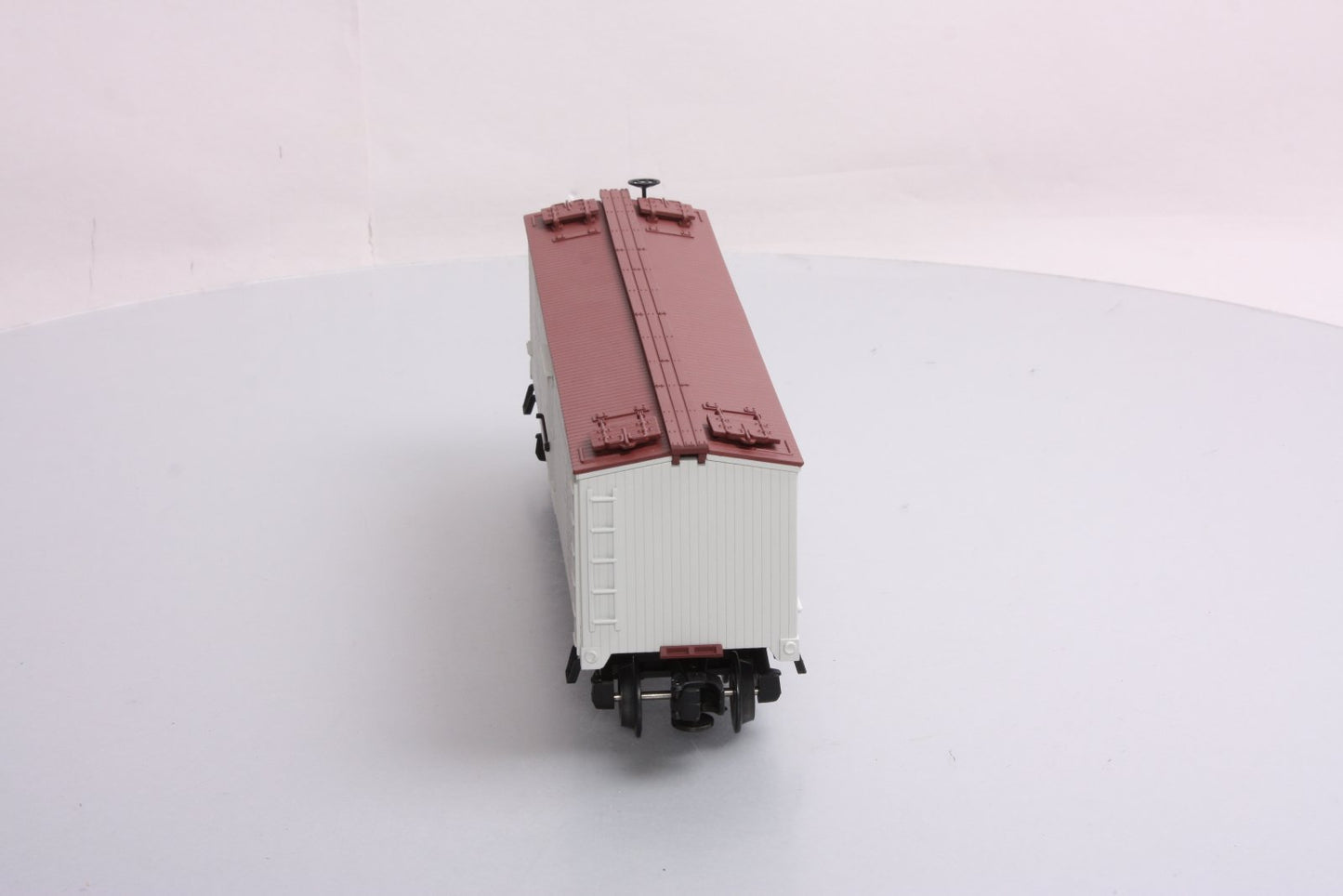 Lionel 6-51301 O Gauge Lackawanna Refrigerator Car #7000 NIB