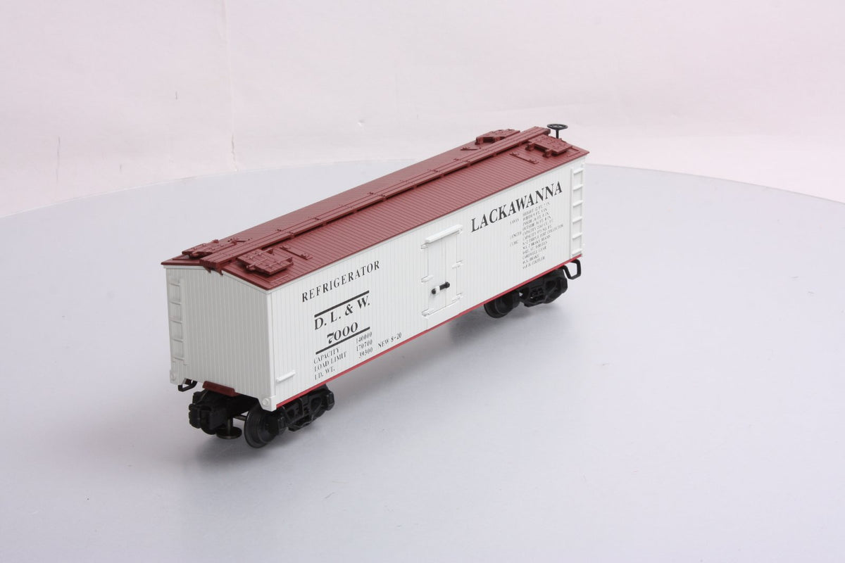 Lionel 6-51301 O Gauge Lackawanna Refrigerator Car #7000 LN/Box