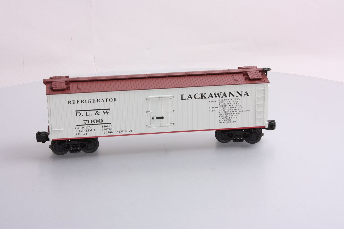 Lionel 6-51301 O Gauge Lackawanna Refrigerator Car #7000 LN/Box