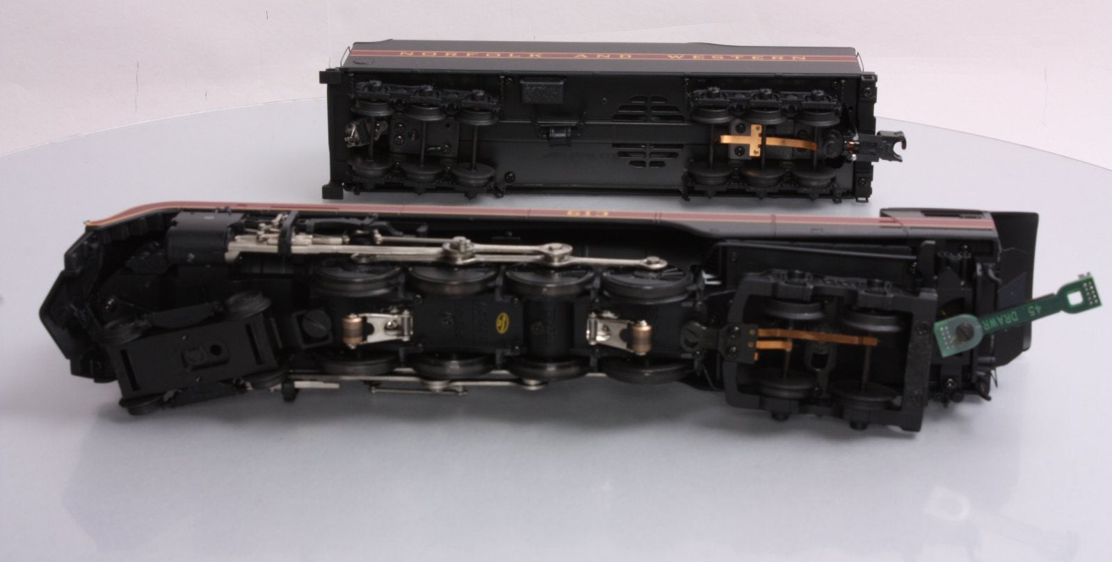 MTH 20-3363-1 N&W 4-8-4 J Steam Enginemotive w/PS2 #613 (Hi-Rail Wheels) LN/Box