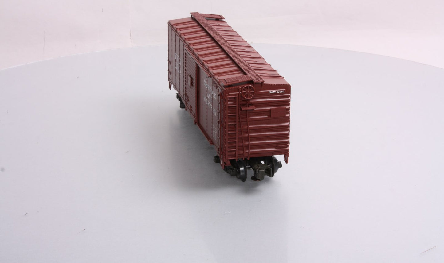 Petersen N&W Steel Boxcar #42566 - 3 Rail EX/Box