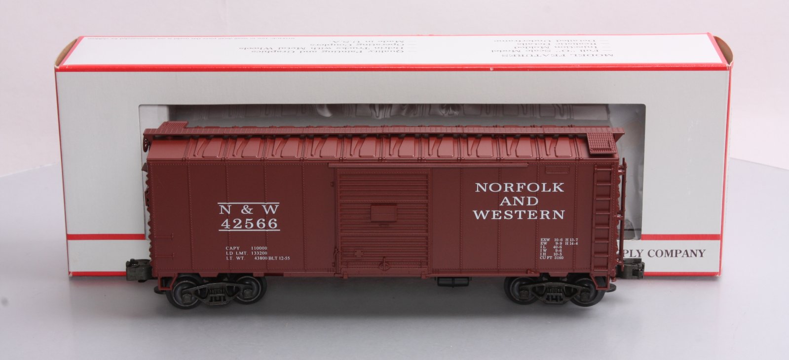 Petersen N&W Steel Boxcar #42566 - 3 Rail EX/Box