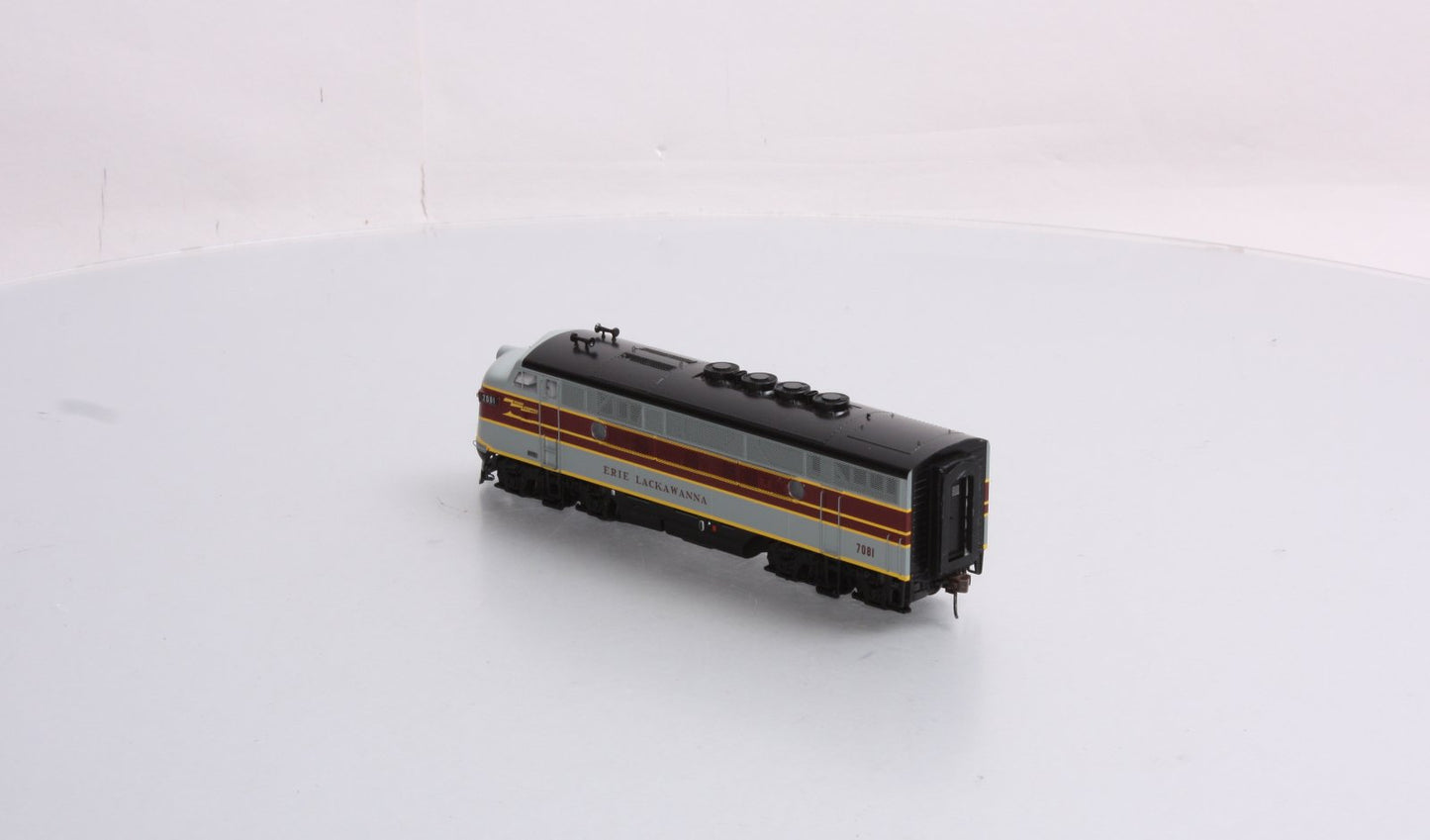 Athearn G2013 HO Erie Lackawanna F-3A Phase 2 Diesel Locomotive #7081 NIB