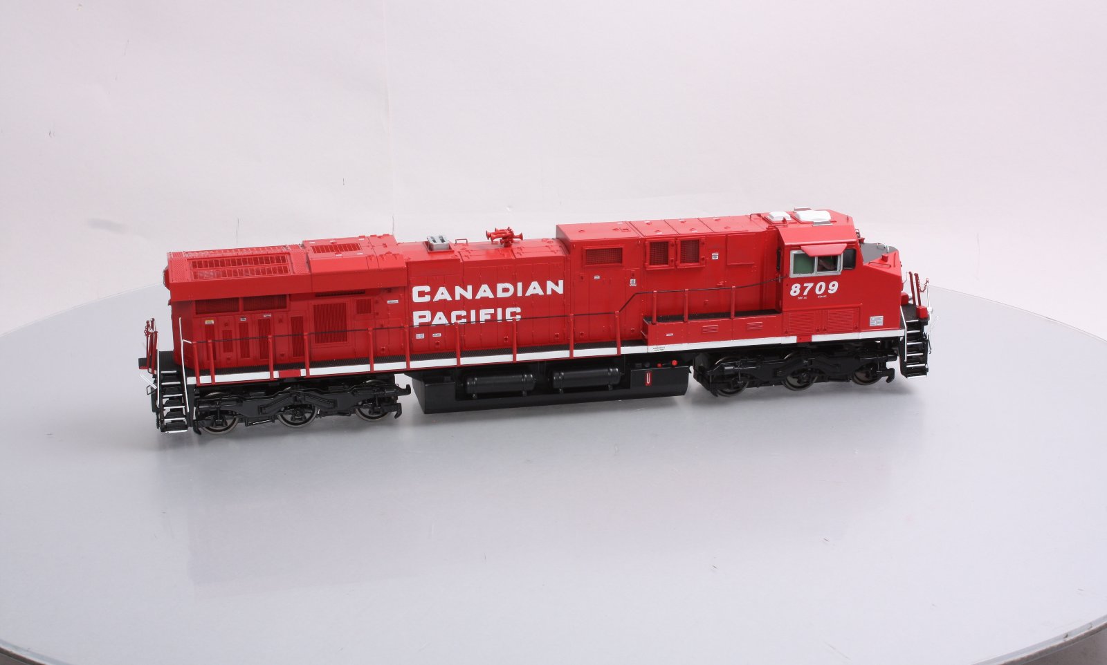 MTH 20-2823-2 Canadian Pacific ES44AC Diesel Engine w/ P-S 2.0 Scale Wheels