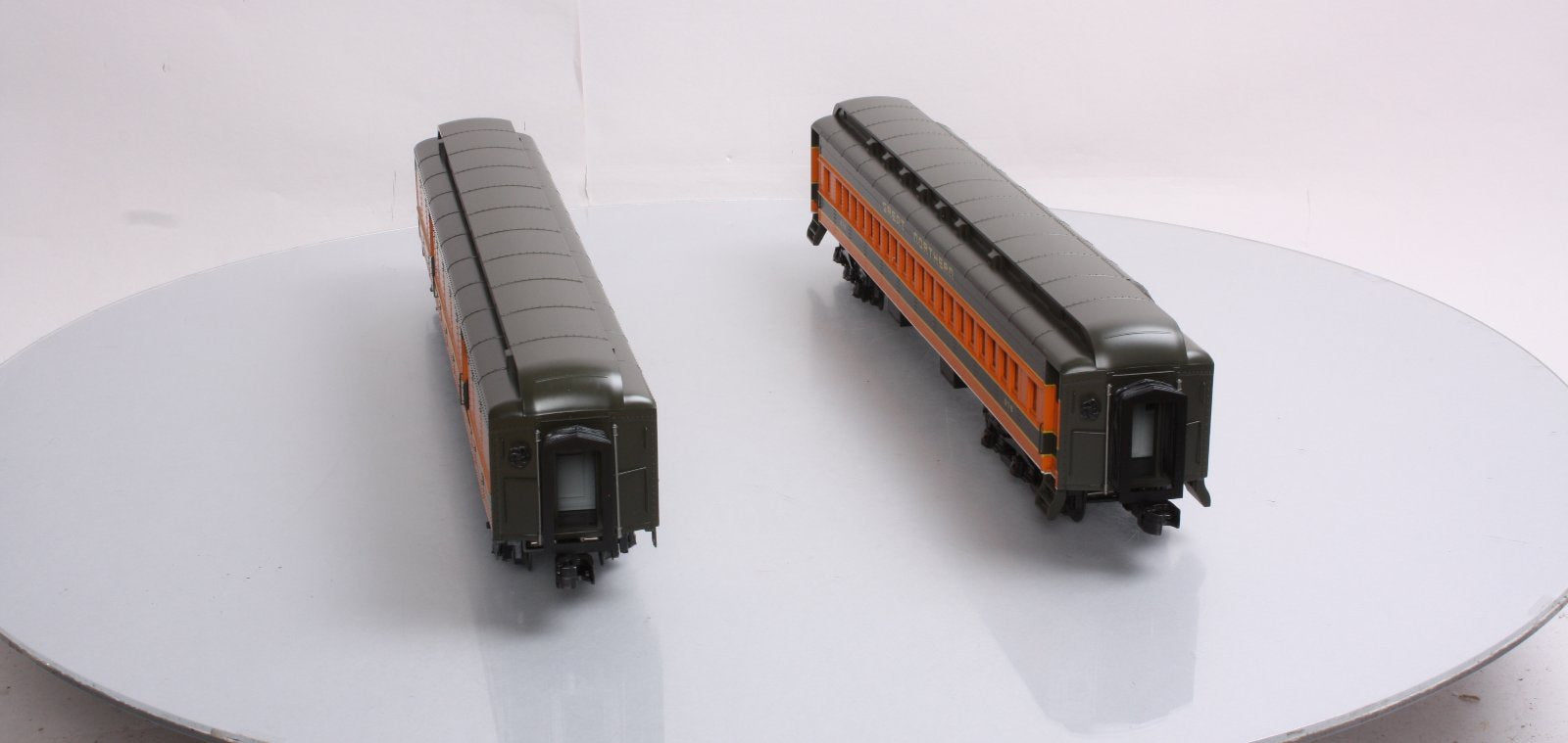 MTH 20-44011 O Great Northern 70' Madison Baggage/Coach LN/Box