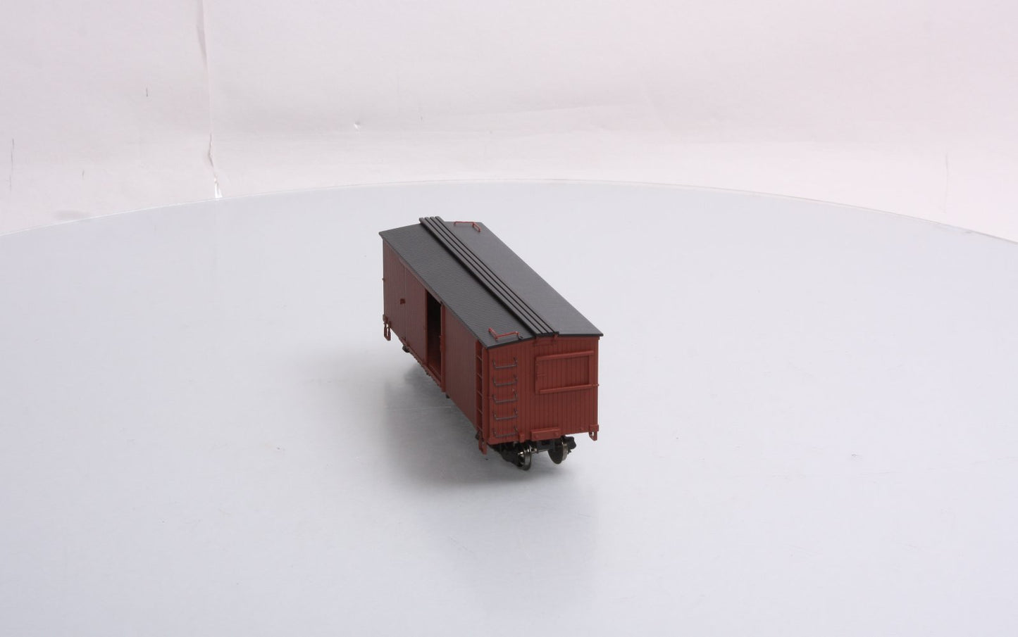 Bachmann Spectrum 27099 On30 Painted & Unlettered Wood Boxcar