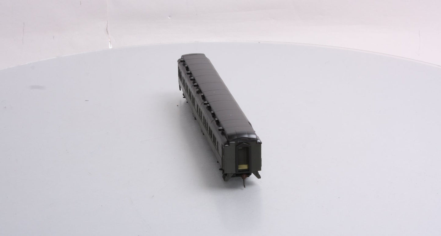 Walthers 932-10451 HO Scale Heavyweight Pullman Solarium Observation Car LN/Box