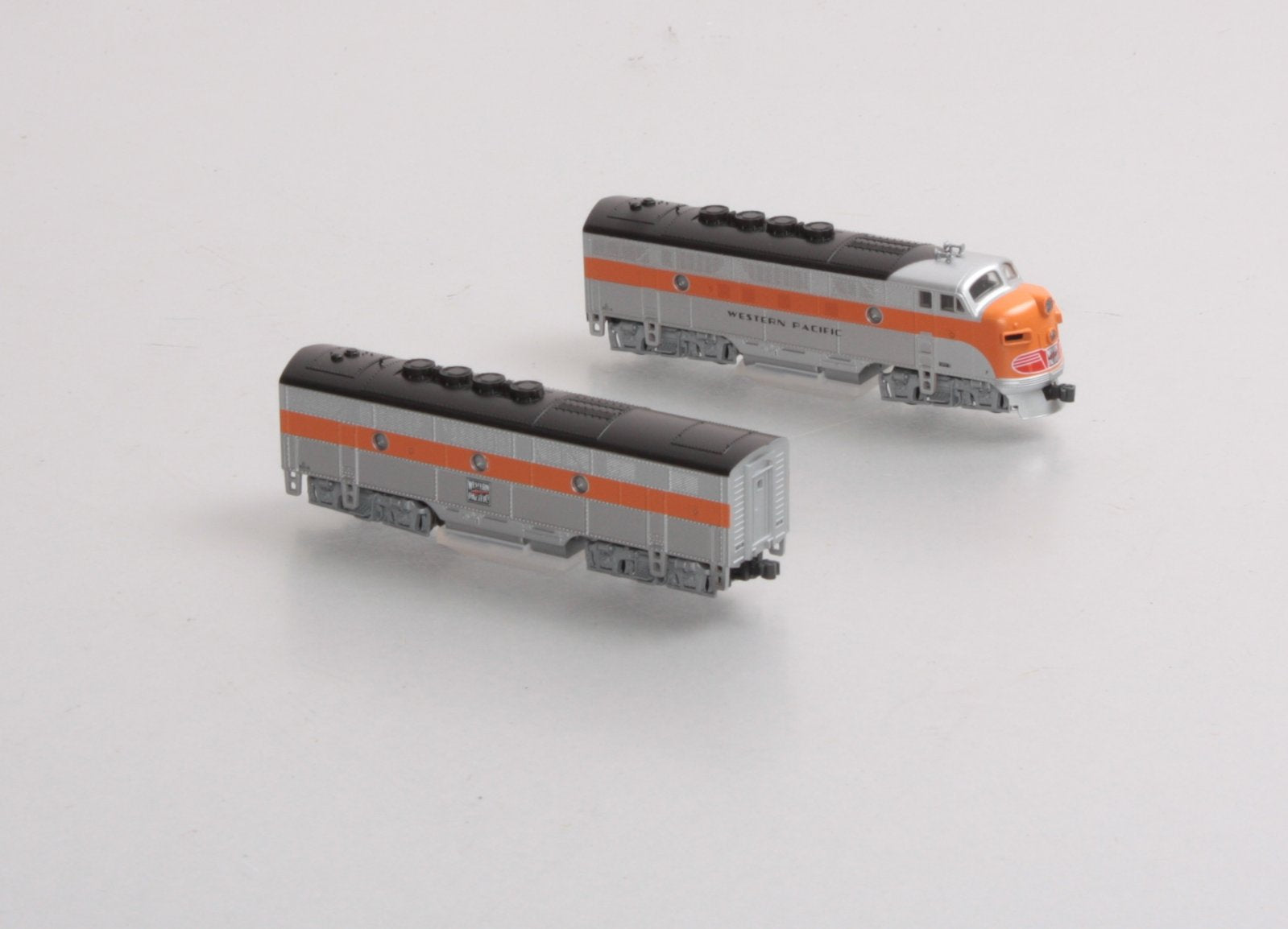 Kato 106-0302 N Scale Western Pacific F3 A/B Diesel Locomotive Set LN/Box