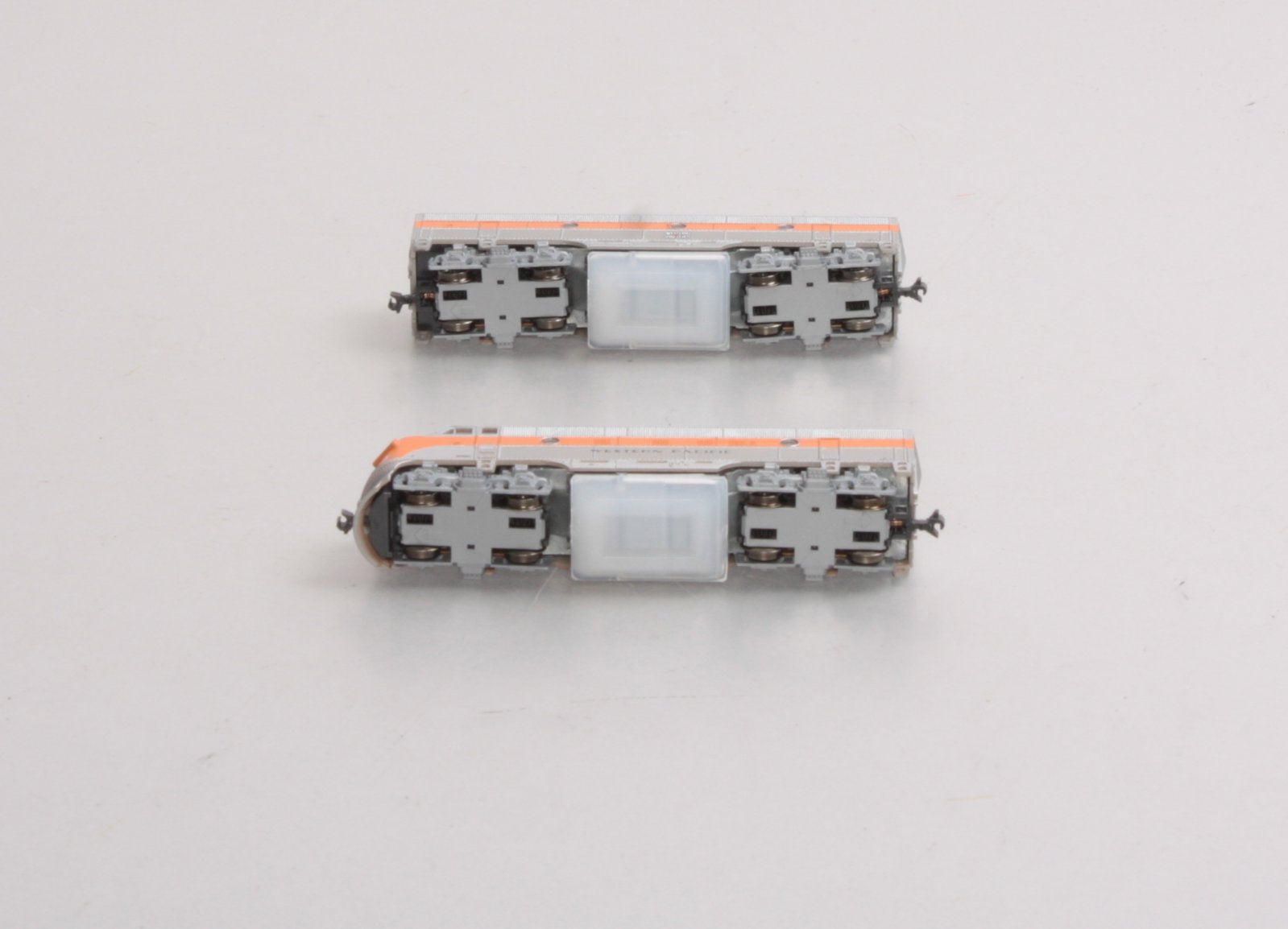 Kato 106-0302 N Scale Western Pacific F3 A/B Diesel Locomotive Set LN/Box