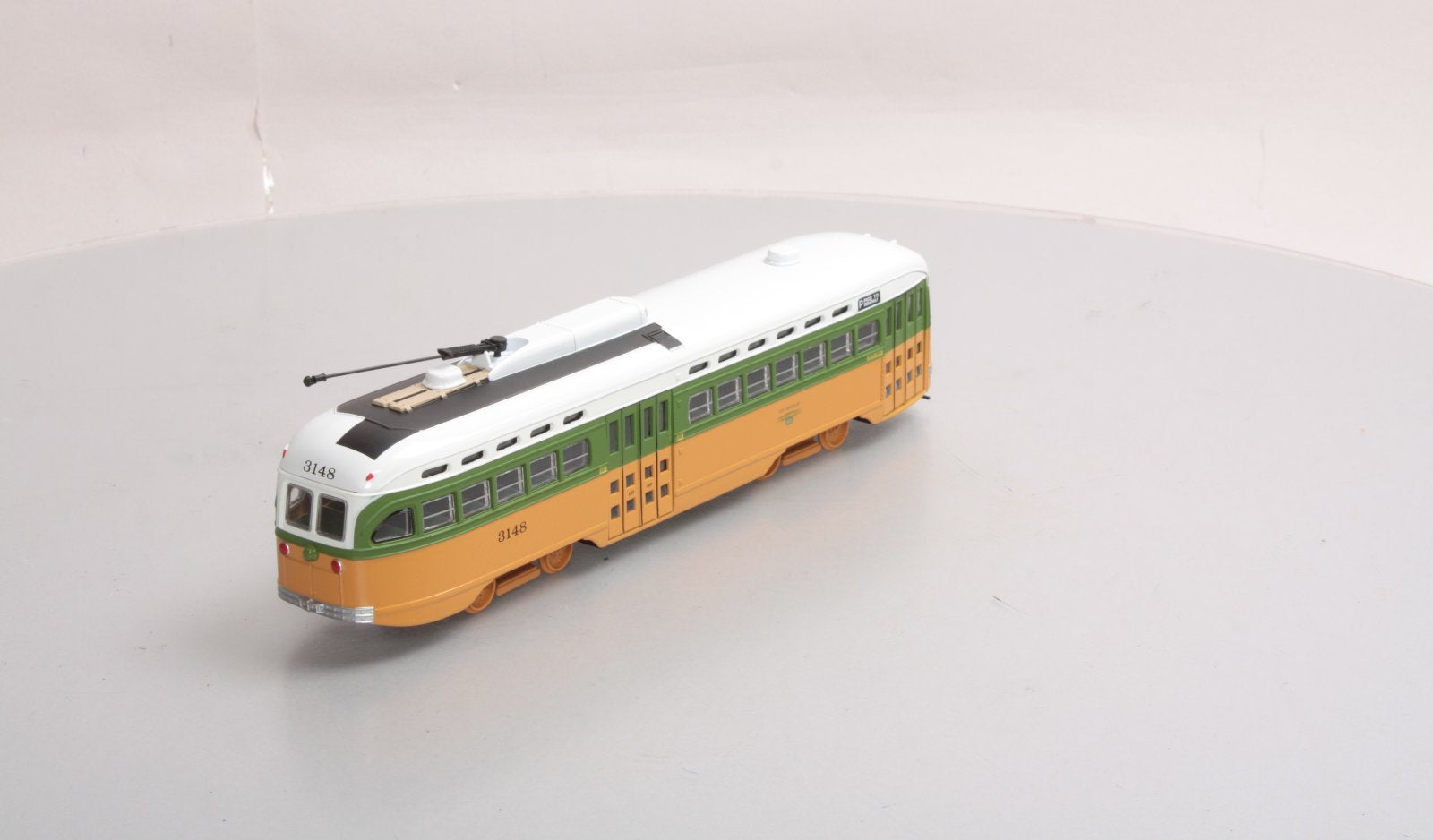 Corgi US55021 1:50 LA Fruit Salad PCC Streetcar