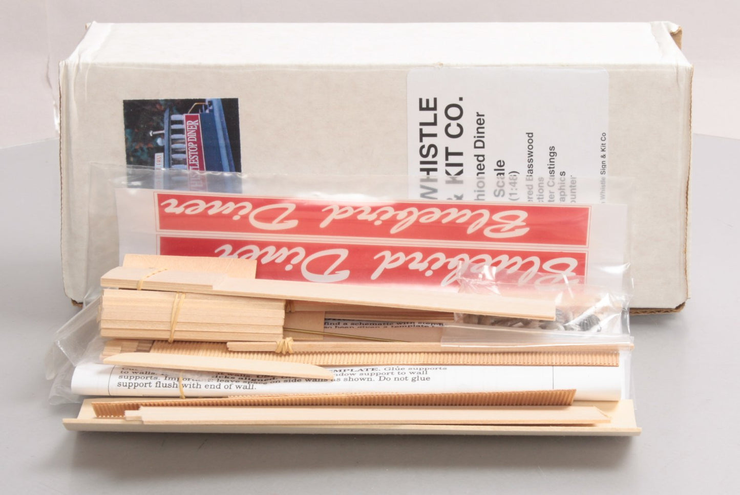 Twin Whistle Sign & Kit Co. O Scale Old-Fashioned Whistlestop Diner Building Kit