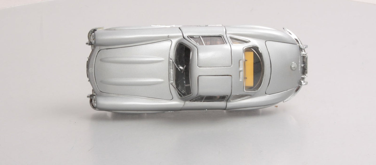 Franklin Mint 1954 1:24 Mercedes Benz 300 SL Convertible