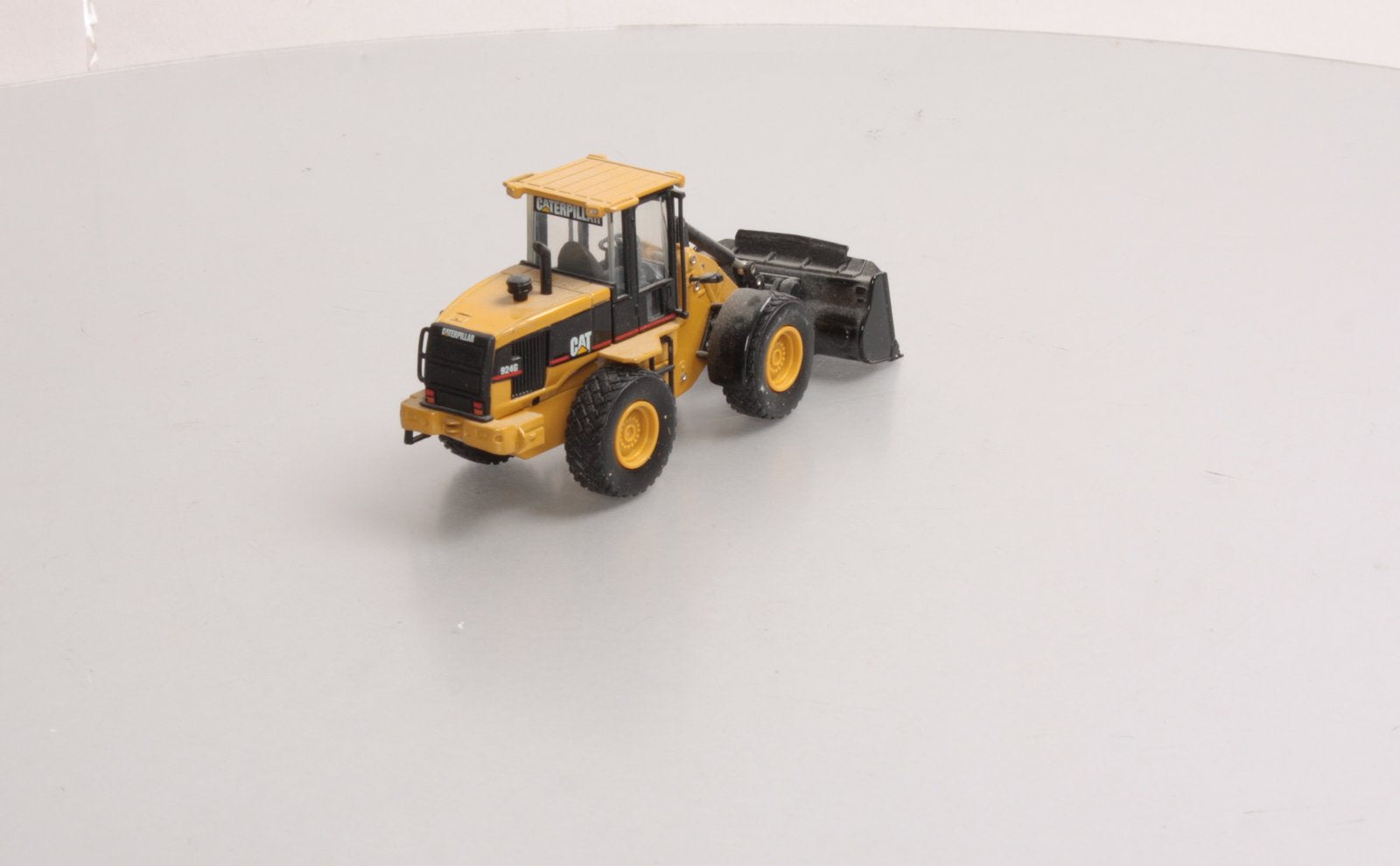 Norscot 55057 1:50 Diecast Caterpillar 924G Versalink Wheel Loader w/Work Tools NIB
