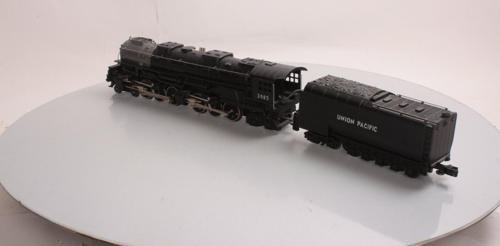 MTH 30-1541-1 Union Pacific 4-6-6-4 Imperial Challenger Steam Engine w/PS2 #3985