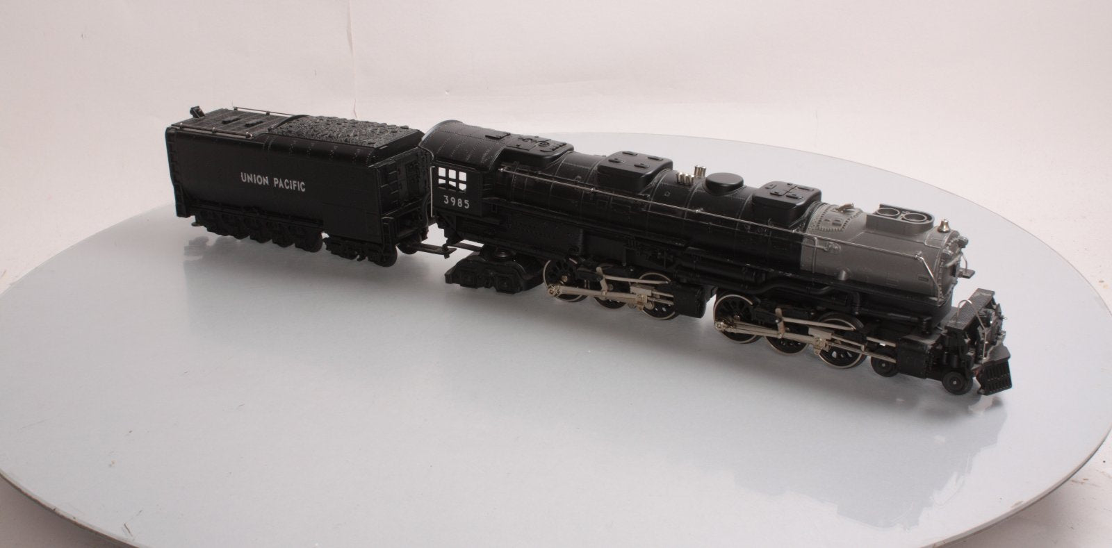 MTH 30-1541-1 Union Pacific 4-6-6-4 Imperial Challenger Steam Engine w/PS2 #3985