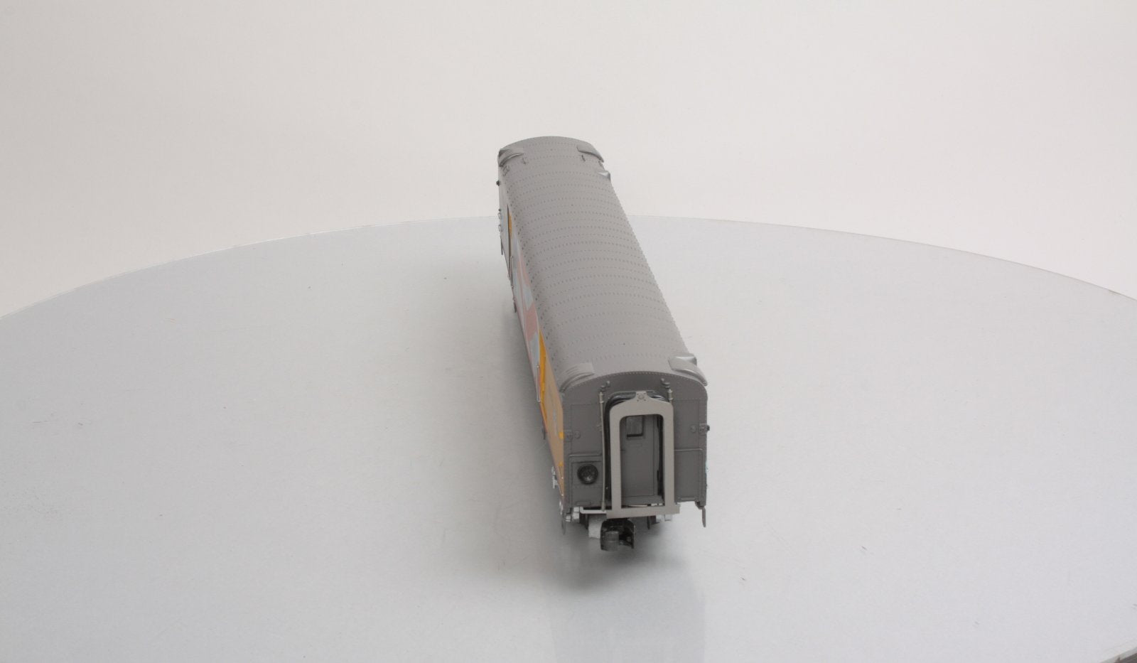 MTH 20-68002 O Gauge Union Pacific 70’ ABS Smooth Side Baggage Car #5769 LN/Box