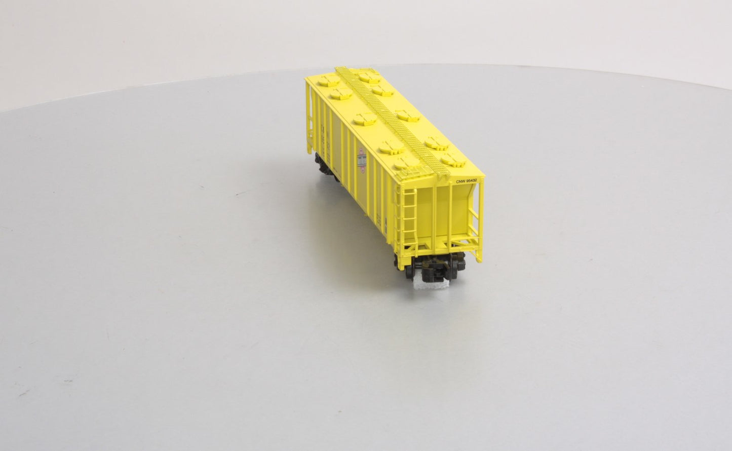 S-Helper 00400 S Gauge Chicago & North Western 3-Bay PS-2 Covered Hopper #95432 EX/Box