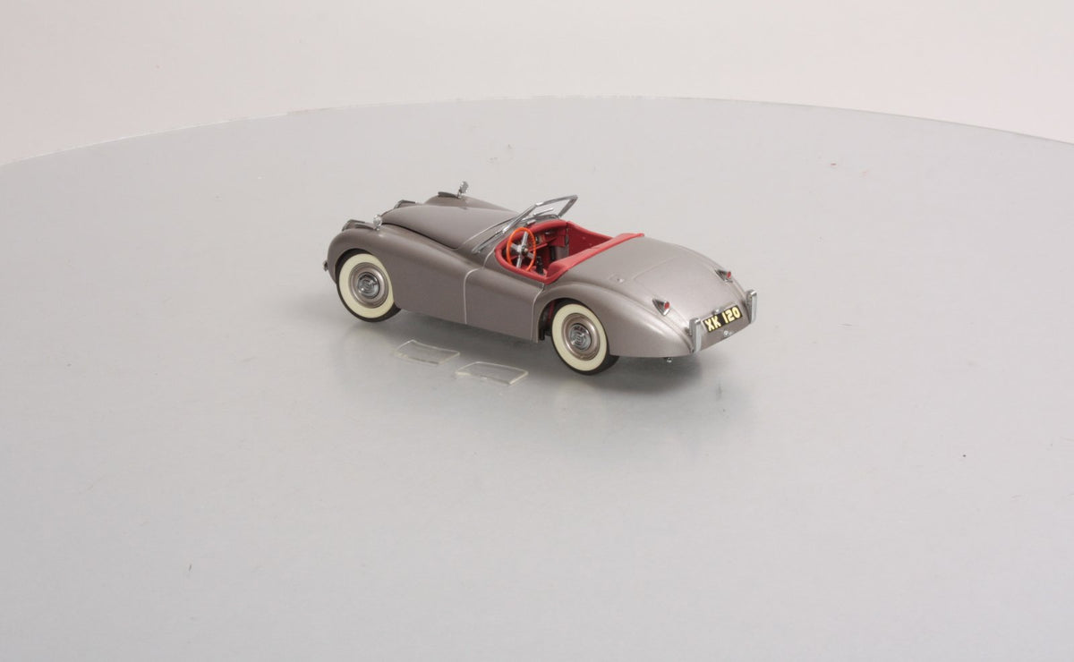 Danbury Mint 1:24 1949 Jaguar XK120 in Grey LN/Box