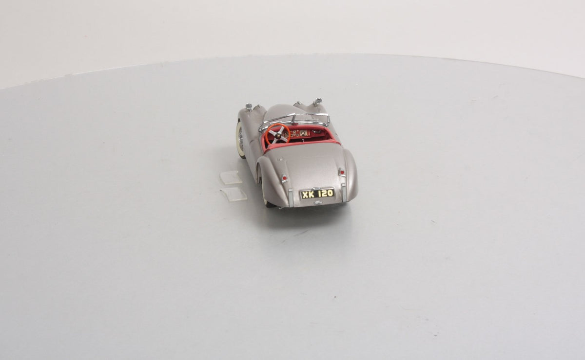 Danbury Mint 1:24 1949 Jaguar XK120 in Grey LN/Box