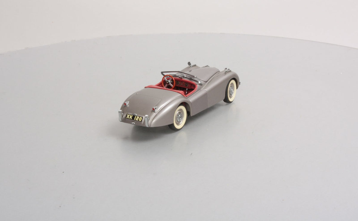 Danbury Mint 1:24 1949 Jaguar XK120 in Grey LN/Box