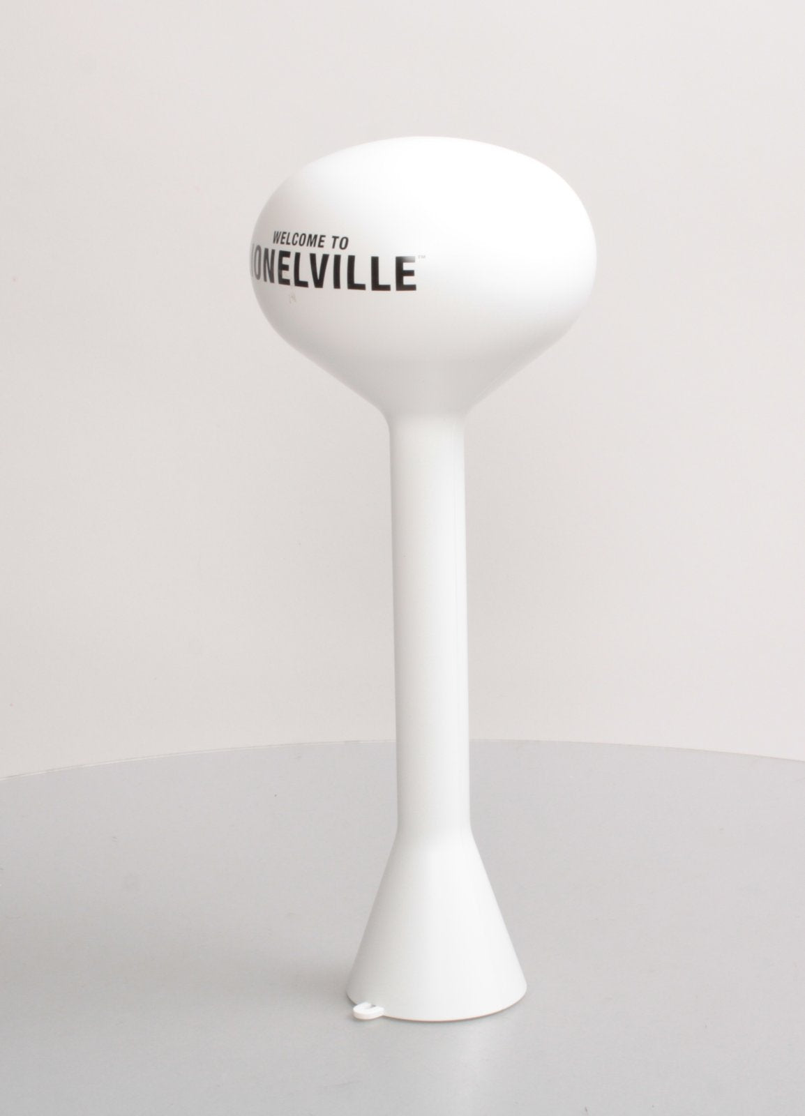 Lionel 6-14220 O Lionelville Water Tower NIB