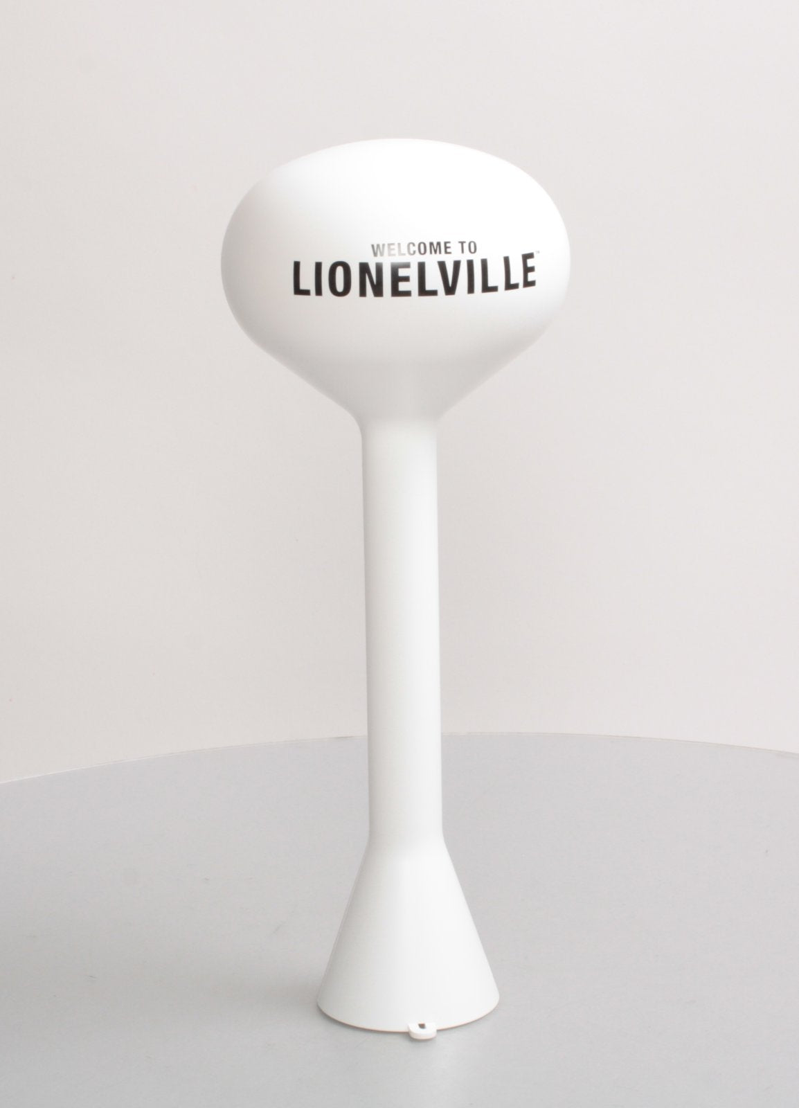 Lionel 6-14220 O Lionelville Water Tower NIB