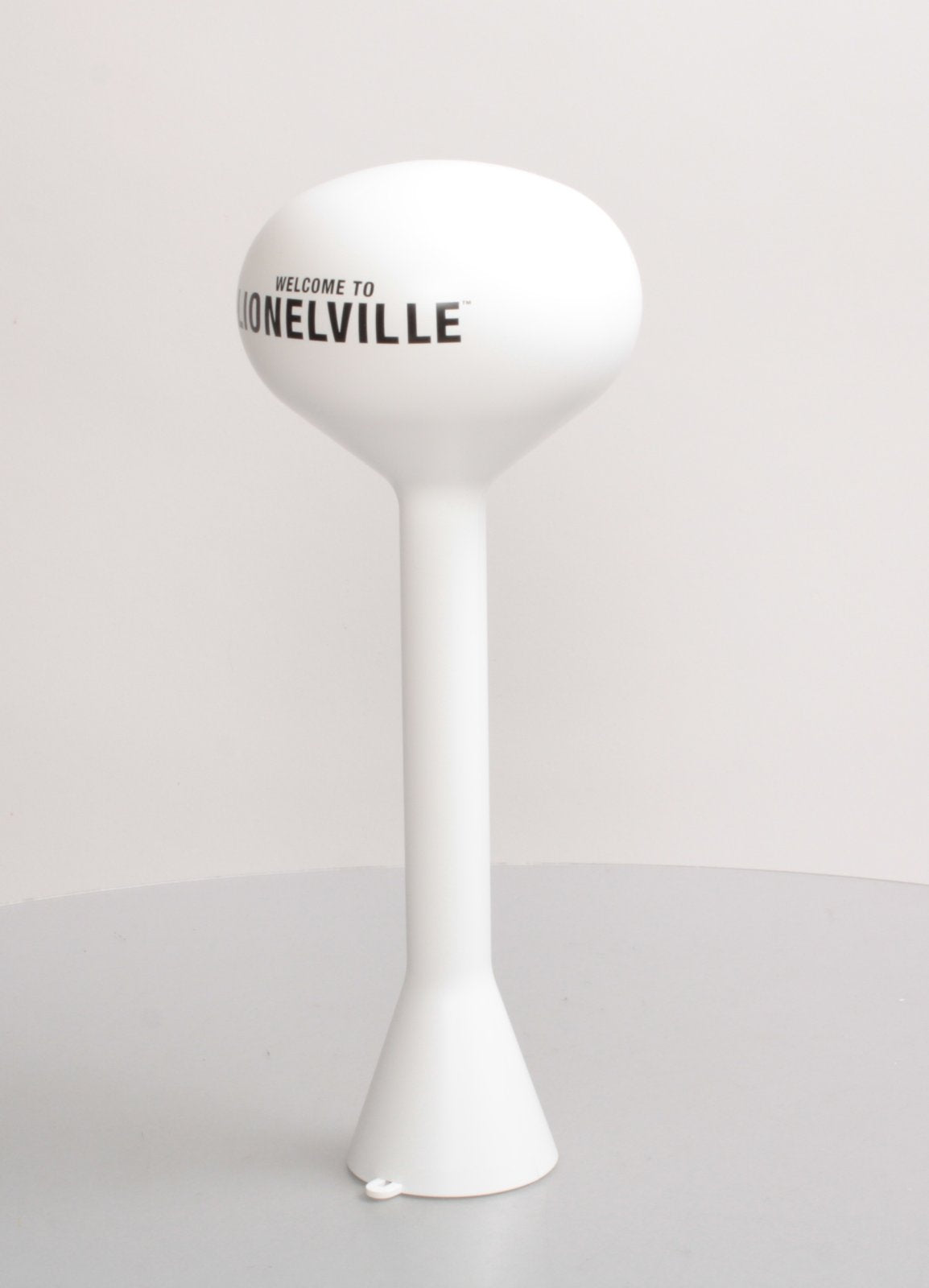 Lionel 6-14220 O Lionelville Water Tower NIB