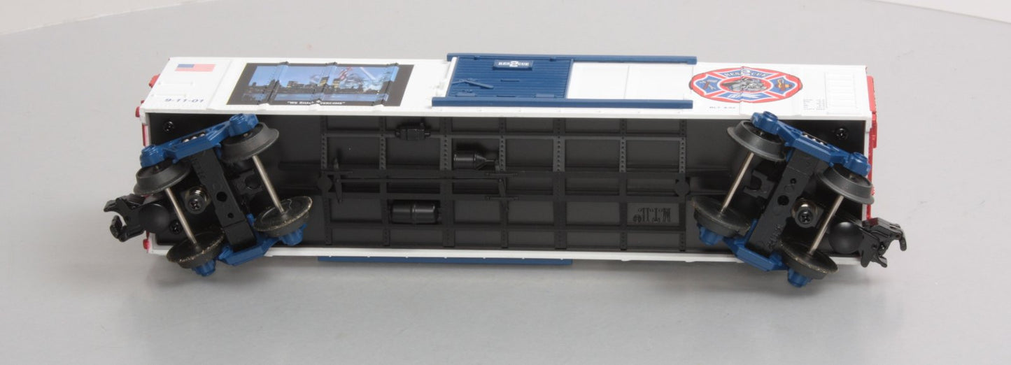 MTH 30-74087 O Gauge Rescue 2 - NY Skyline Boxcar LN/Box