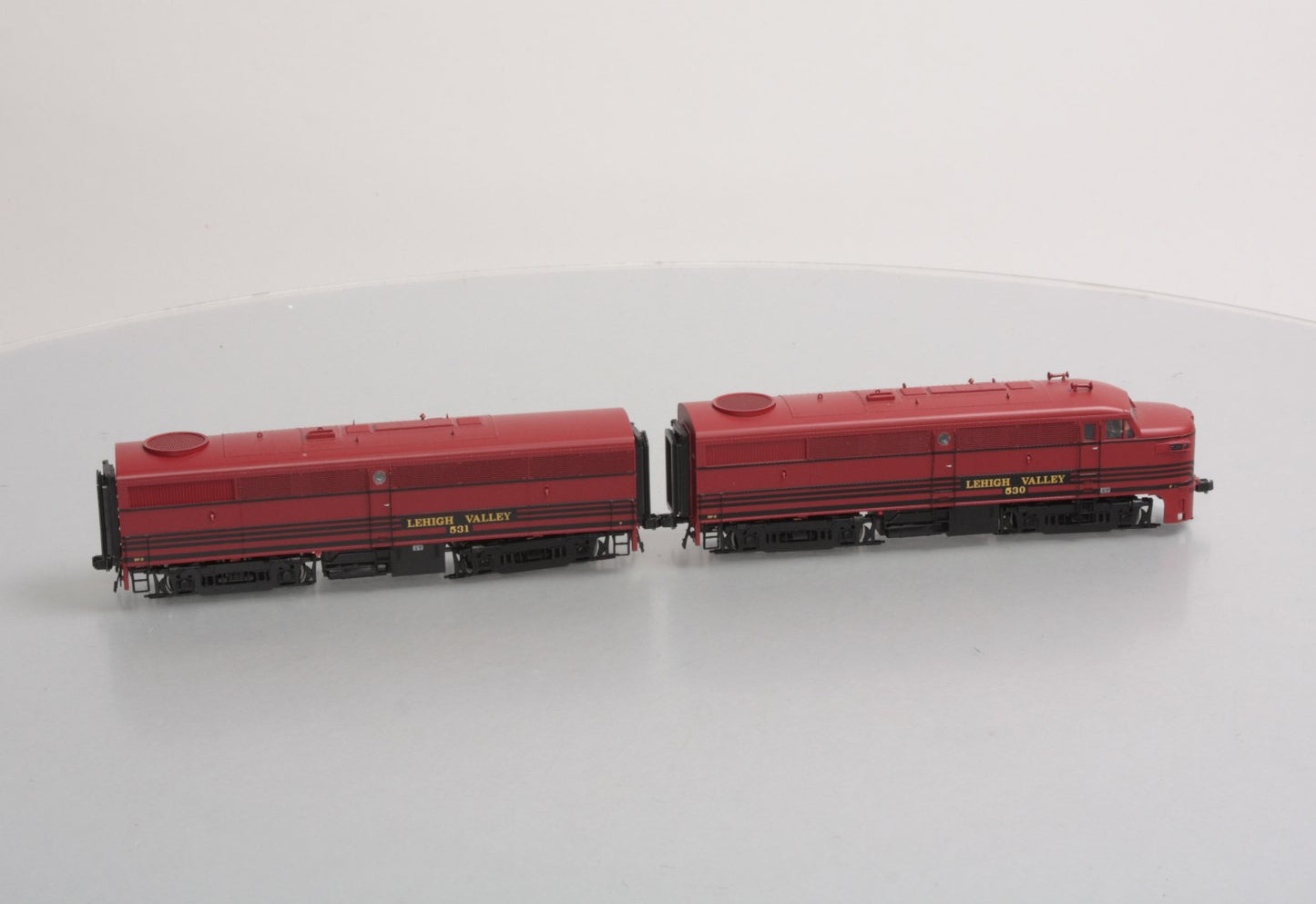 MTH 80-2098-1 HO Lehigh Valley Alco FA-1 A/B Set w/Proto-Sound 3.0 (Set of 2)